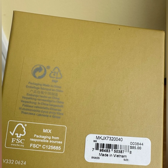 Michael Kors Signature Charm w/Stone Silver Bracelet, NWT - Picture 9 of 9